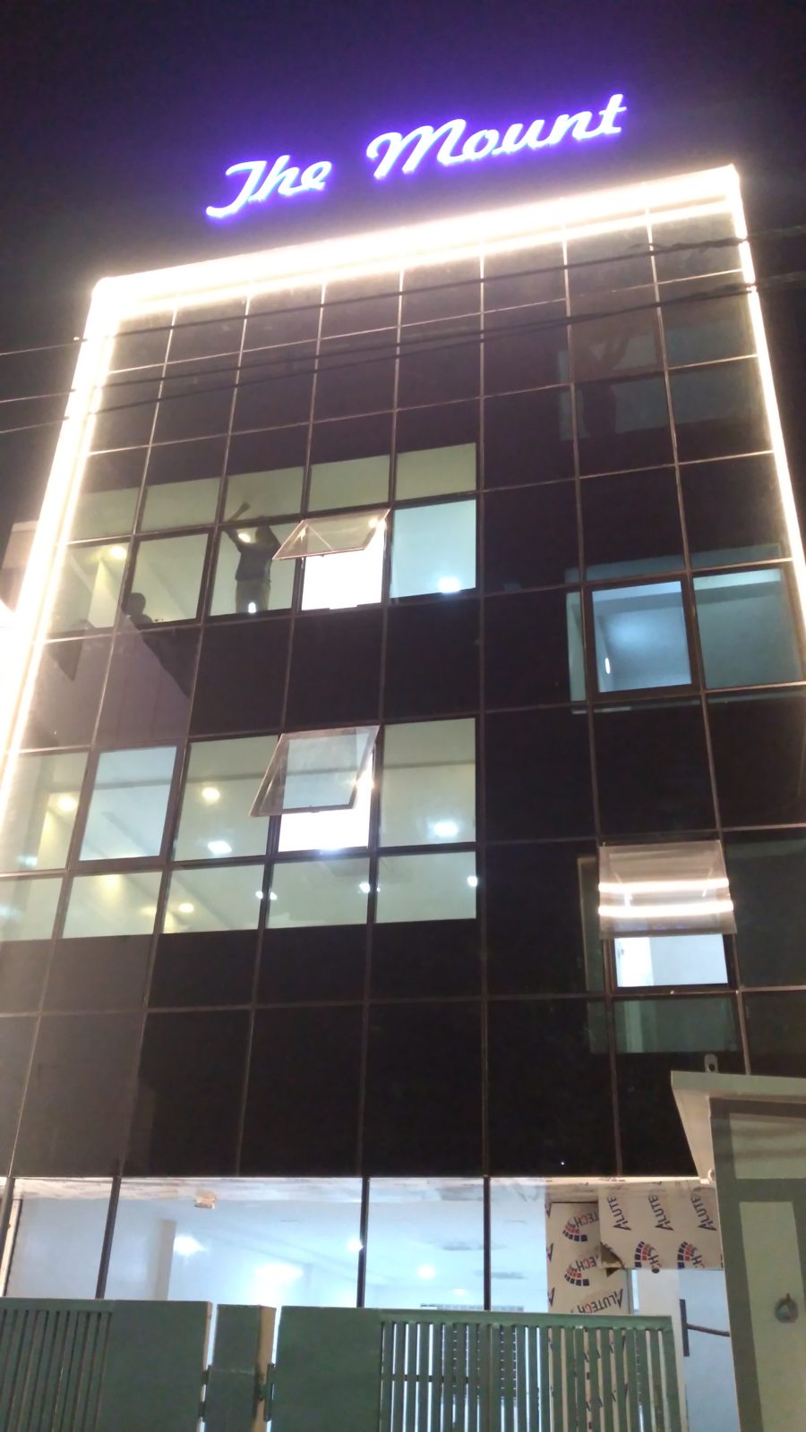 Glass & Glazing – SV DSIGNS project